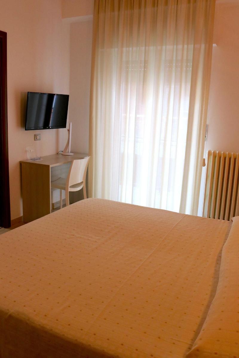 Tourist Hotel Потенца Экстерьер фото