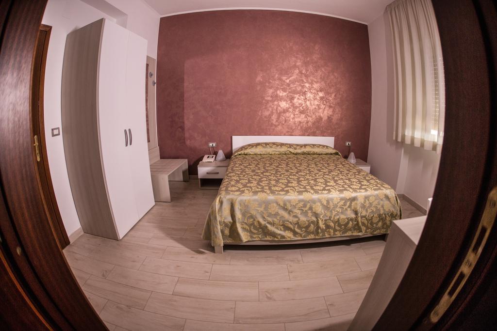 Tourist Hotel Потенца Номер фото