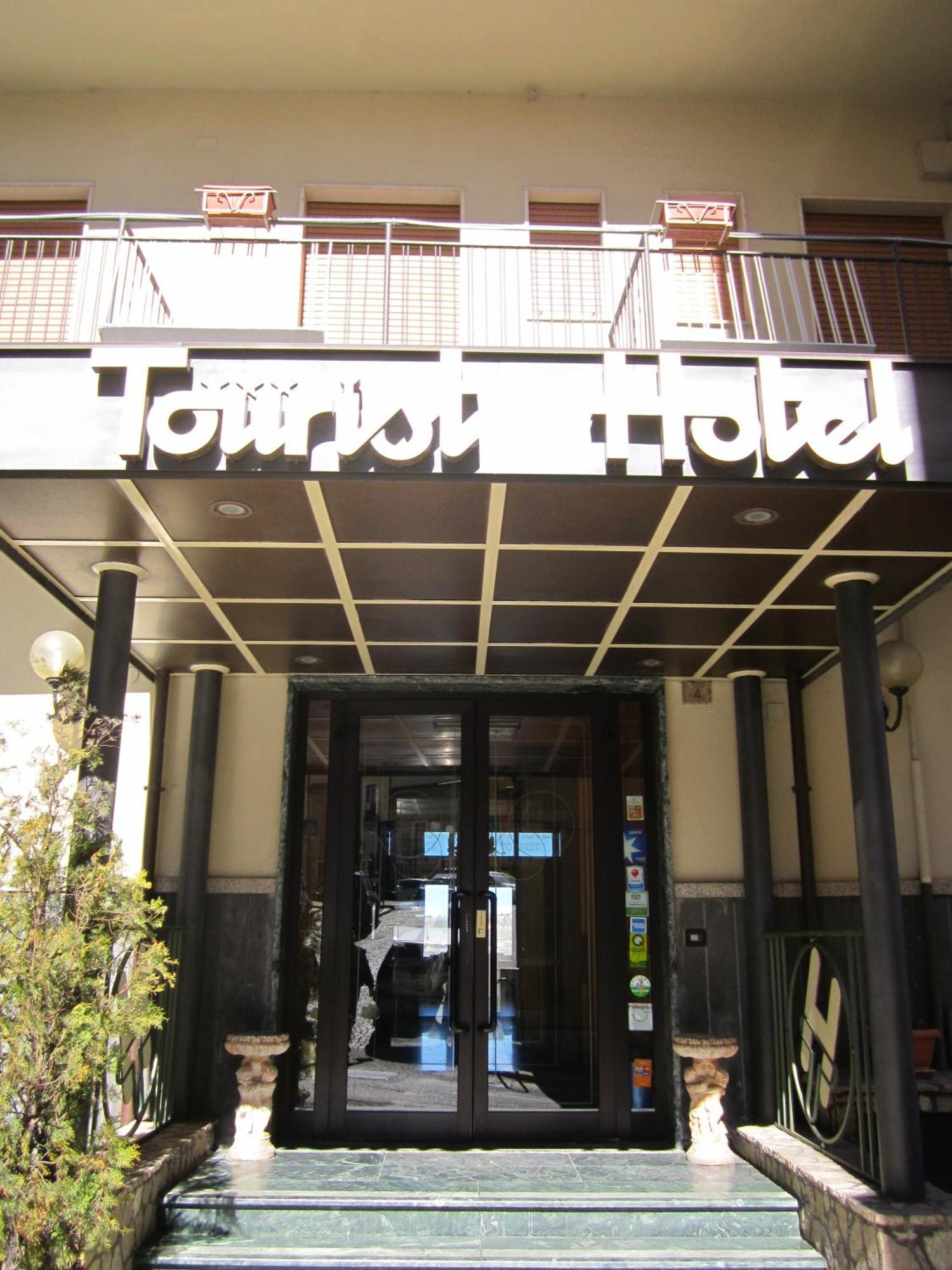 Tourist Hotel Потенца Экстерьер фото