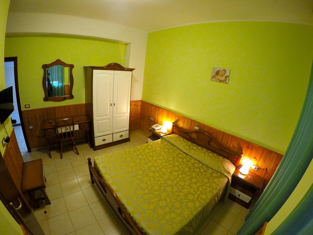 Tourist Hotel Потенца Экстерьер фото