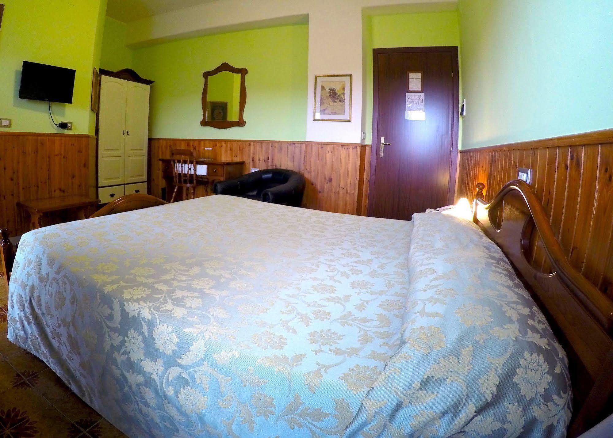 Tourist Hotel Потенца Экстерьер фото